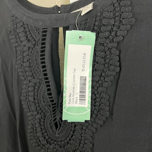 NWT Pale Sky Quin Keyhole Crochet Tank Womens L Large Stitch Fix - Picture 6 of 7